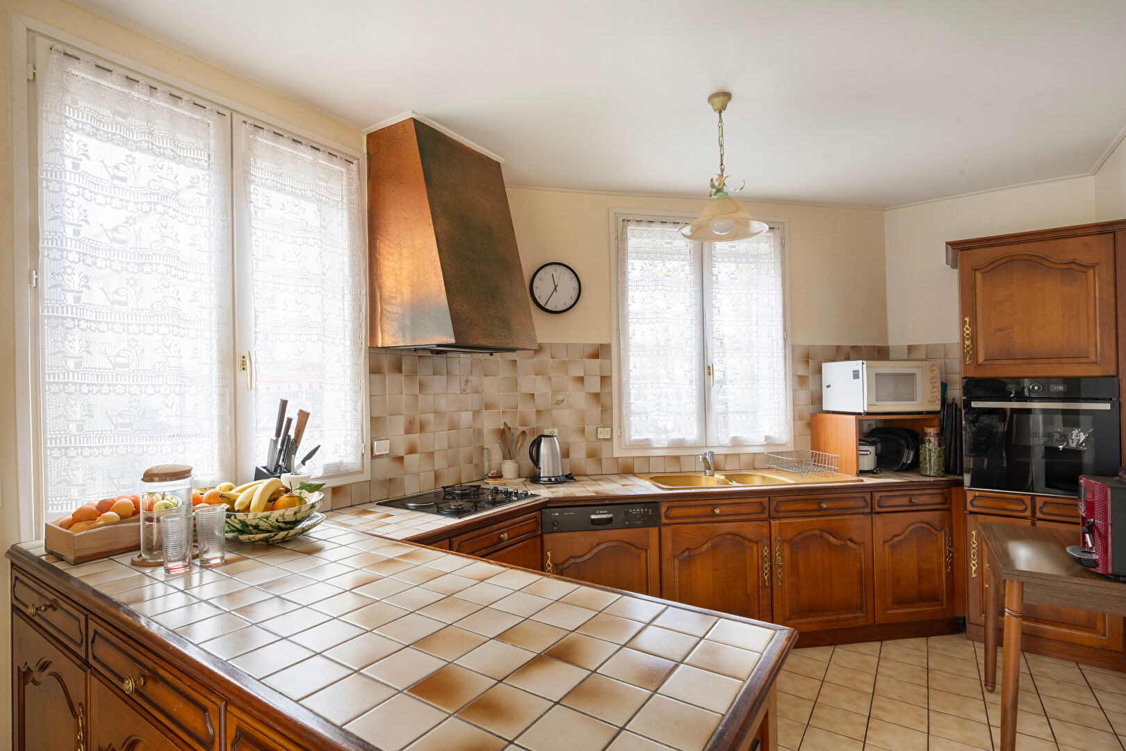 Maison · 6 pièces · 142,4 m² — photo 3 sur 11