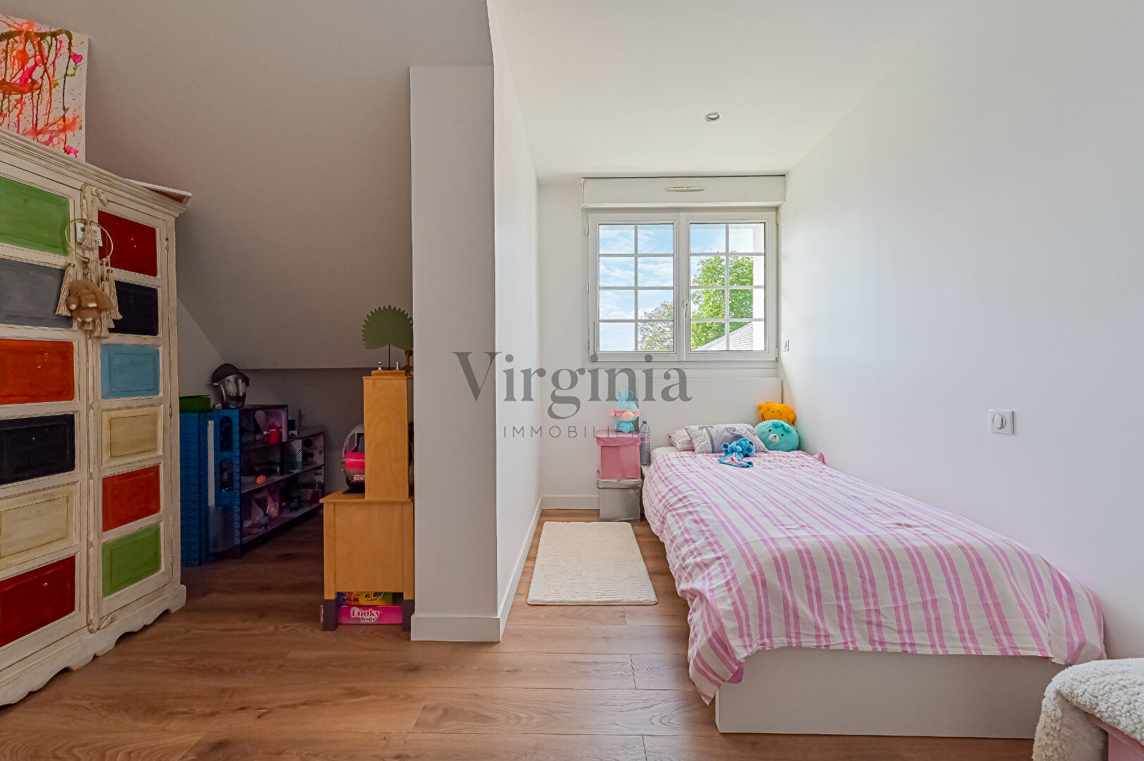 Maison · 8 pièces · 230 m² — photo 9 sur 11