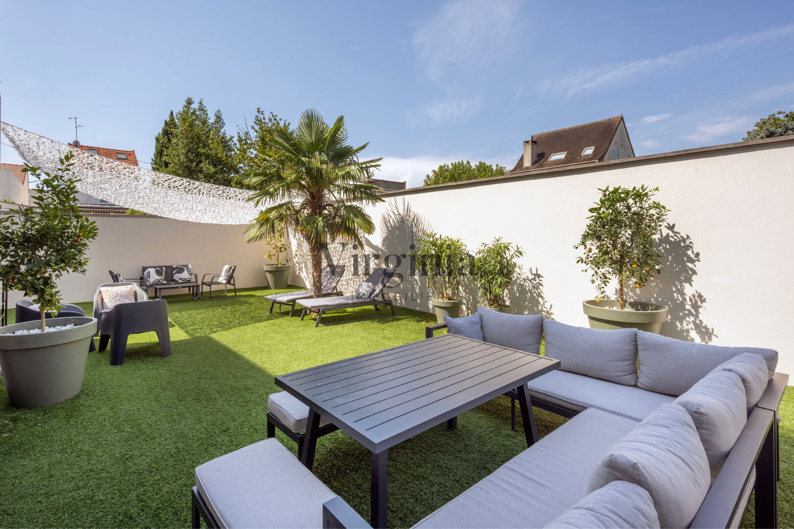 Maison · 10 pièces · 220 m² — photo 4 sur 18