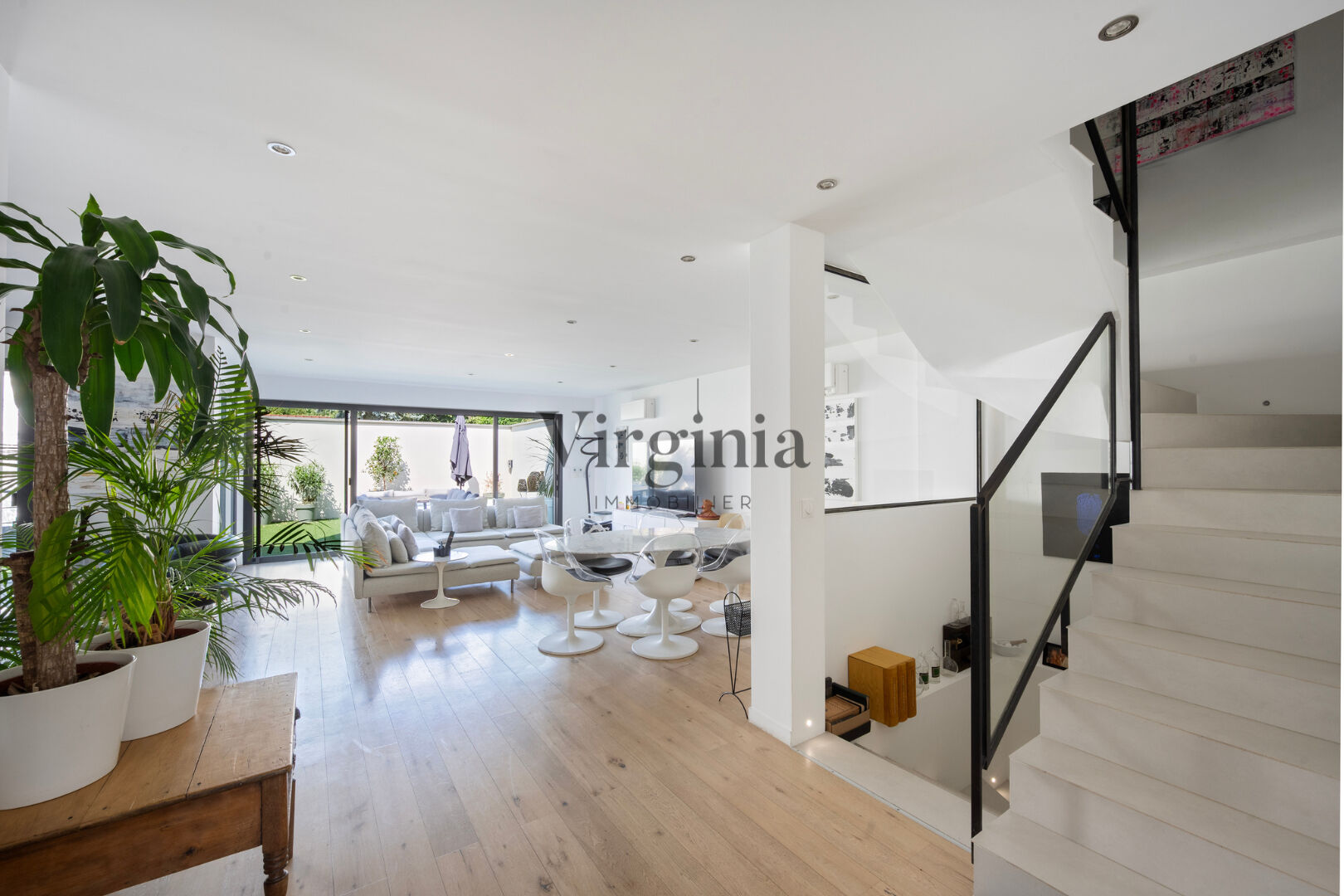 Maison · 10 pièces · 220 m² — photo 7 sur 18