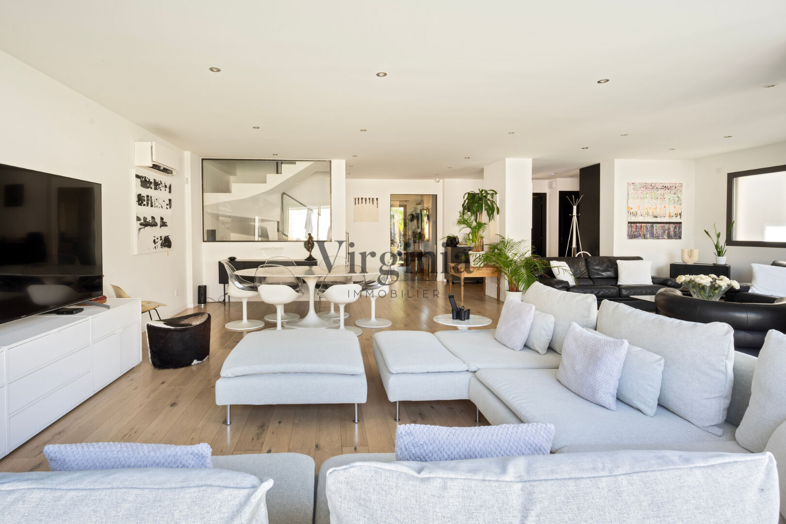 Maison · 10 pièces · 220 m² — photo 9 sur 18