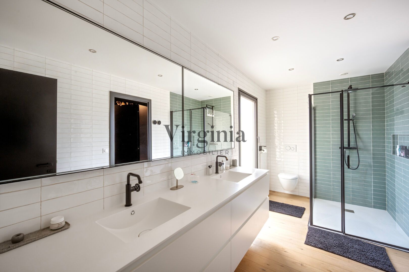 Maison · 10 pièces · 220 m² — photo 12 sur 18