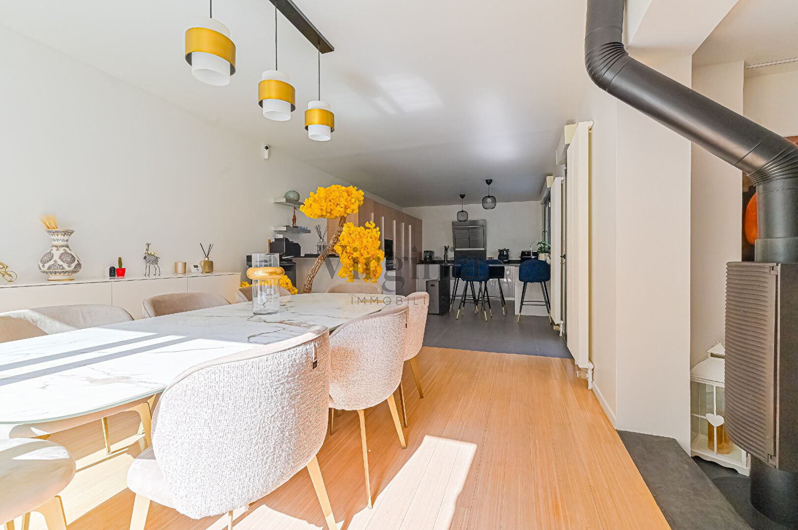 Maison · 6 pièces · 158 m² — photo 3 sur 8