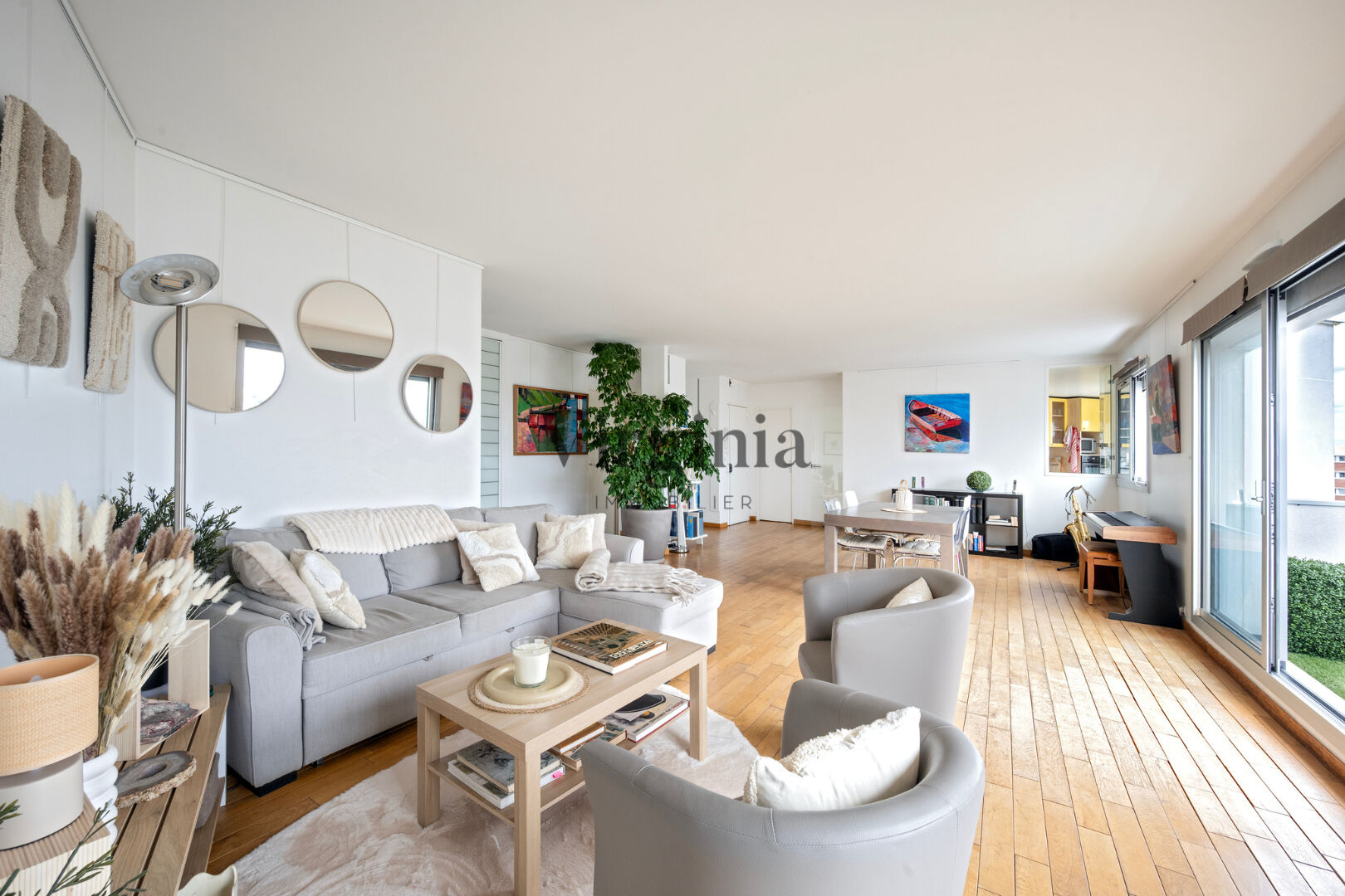 Appartement · 5 pièces · 126,8 m² — photo 1 sur 10