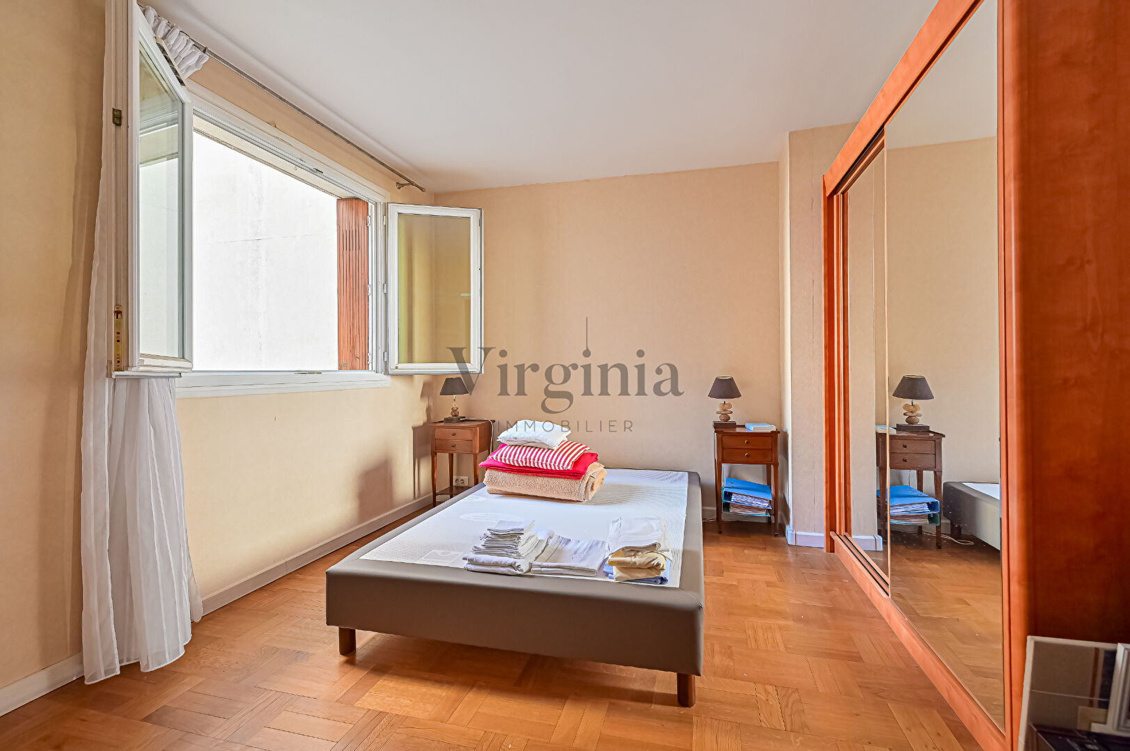Appartement · 2 pièces · 48,3 m² — photo 3 sur 4