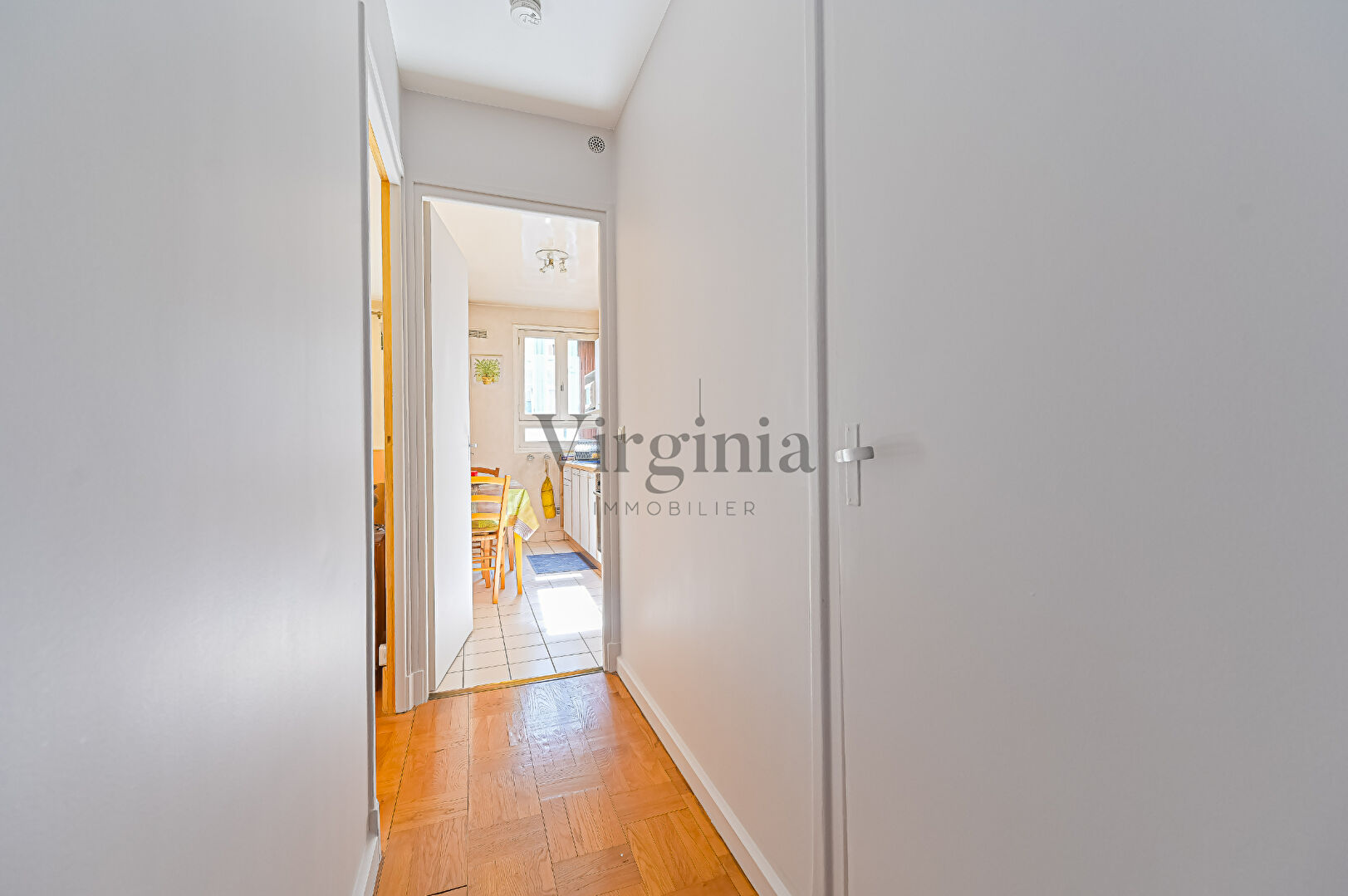 Appartement · 2 pièces · 48,3 m² — photo 4 sur 6