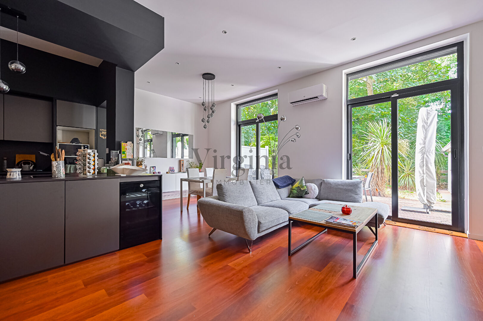 Maison · 6 pièces · 128,7 m² — photo 1 sur 11