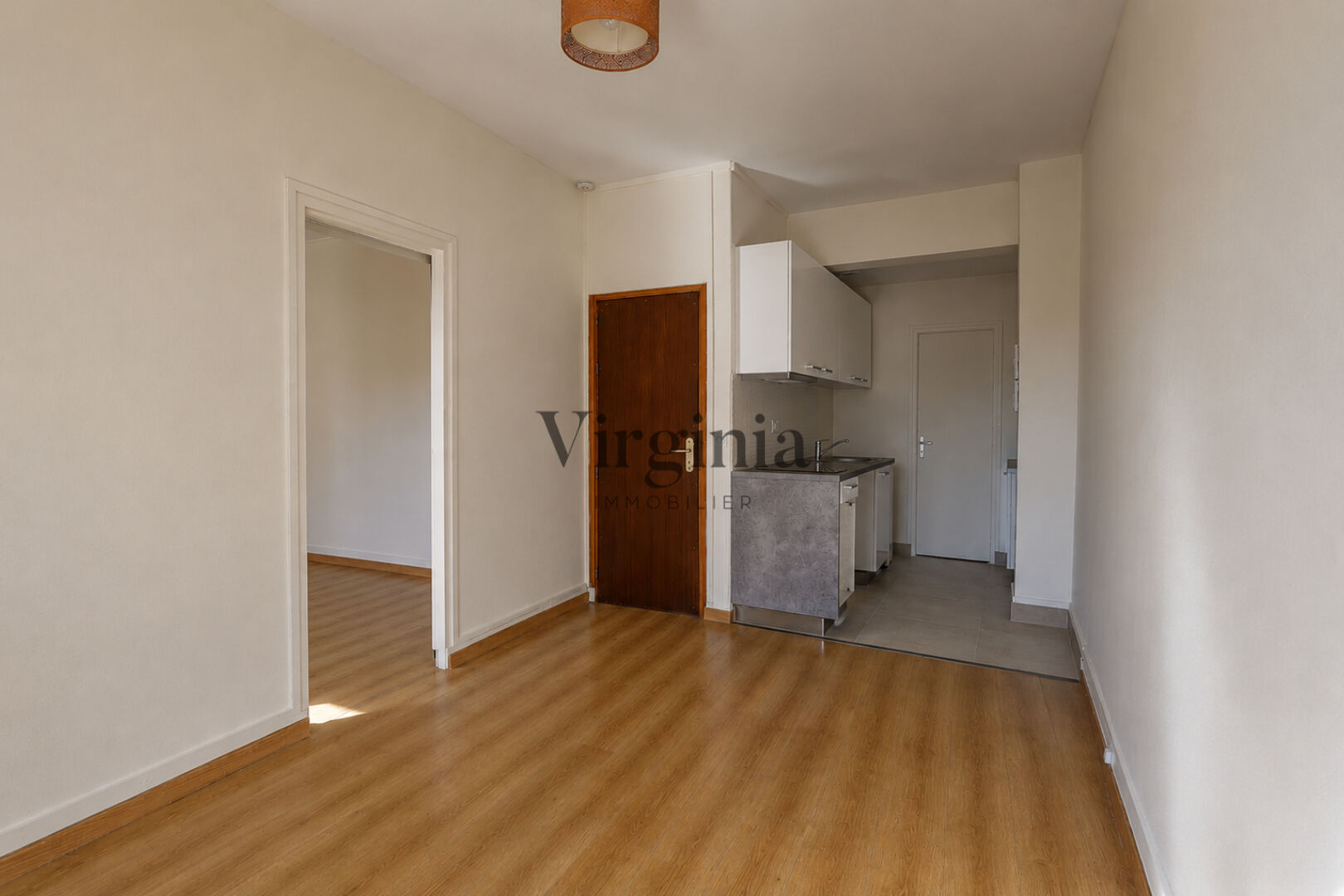 Appartement · 2 pièces · 31,8 m² — photo 3 sur 6