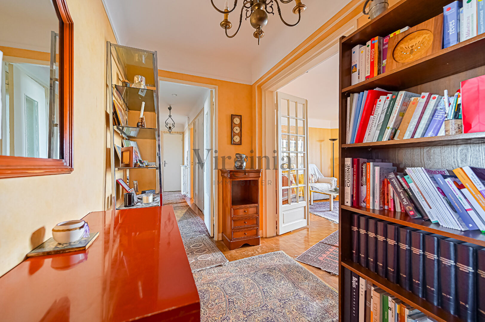 Appartement · 4 pièces · 90,1 m² — photo 4 sur 9