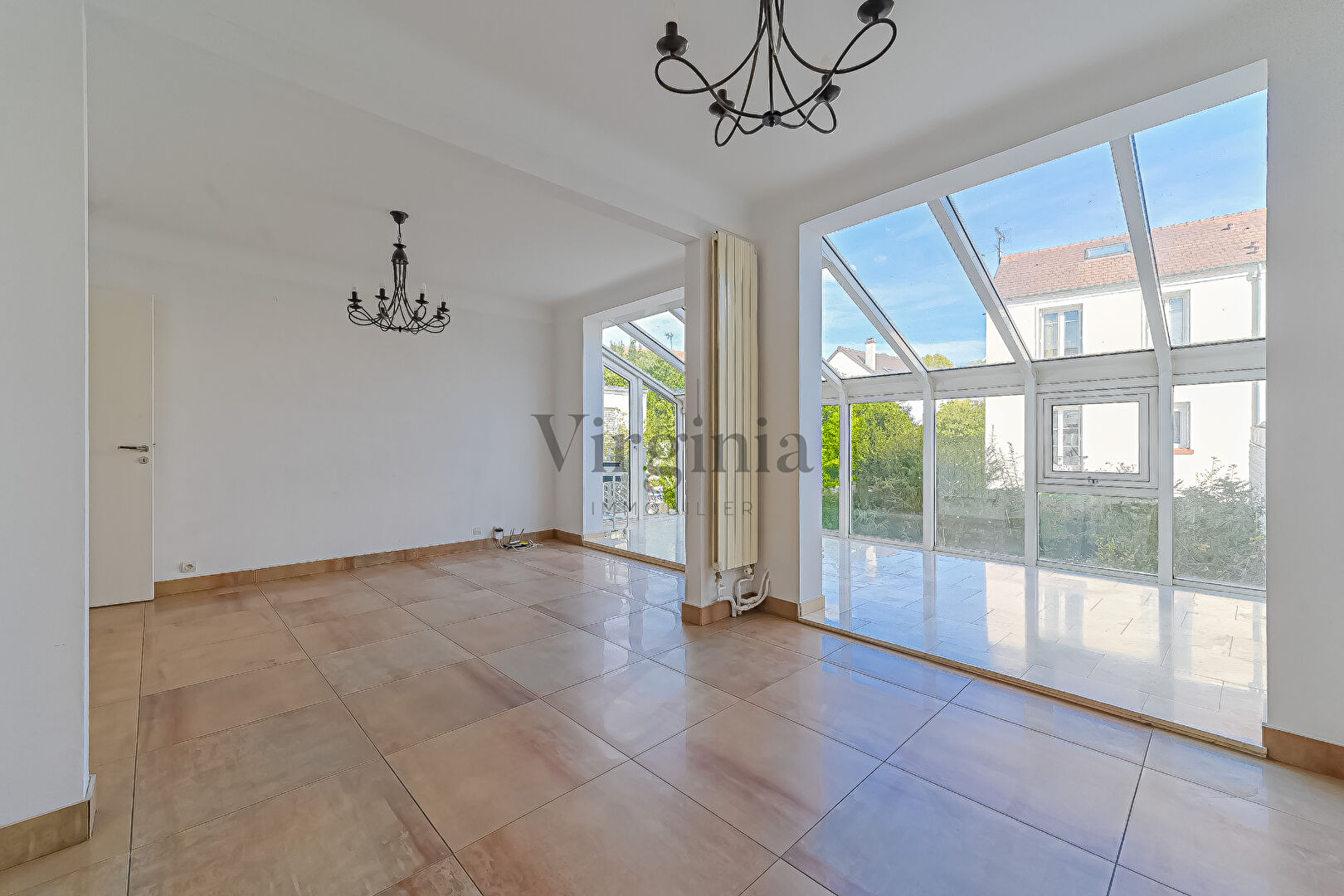 Maison · 8 pièces · 190,4 m² — photo 4 sur 13