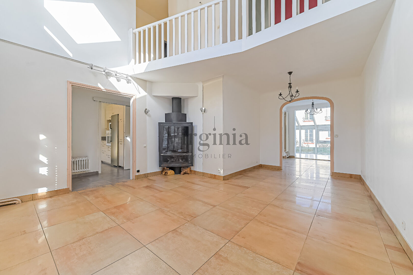 Maison · 8 pièces · 190,4 m² — photo 5 sur 13