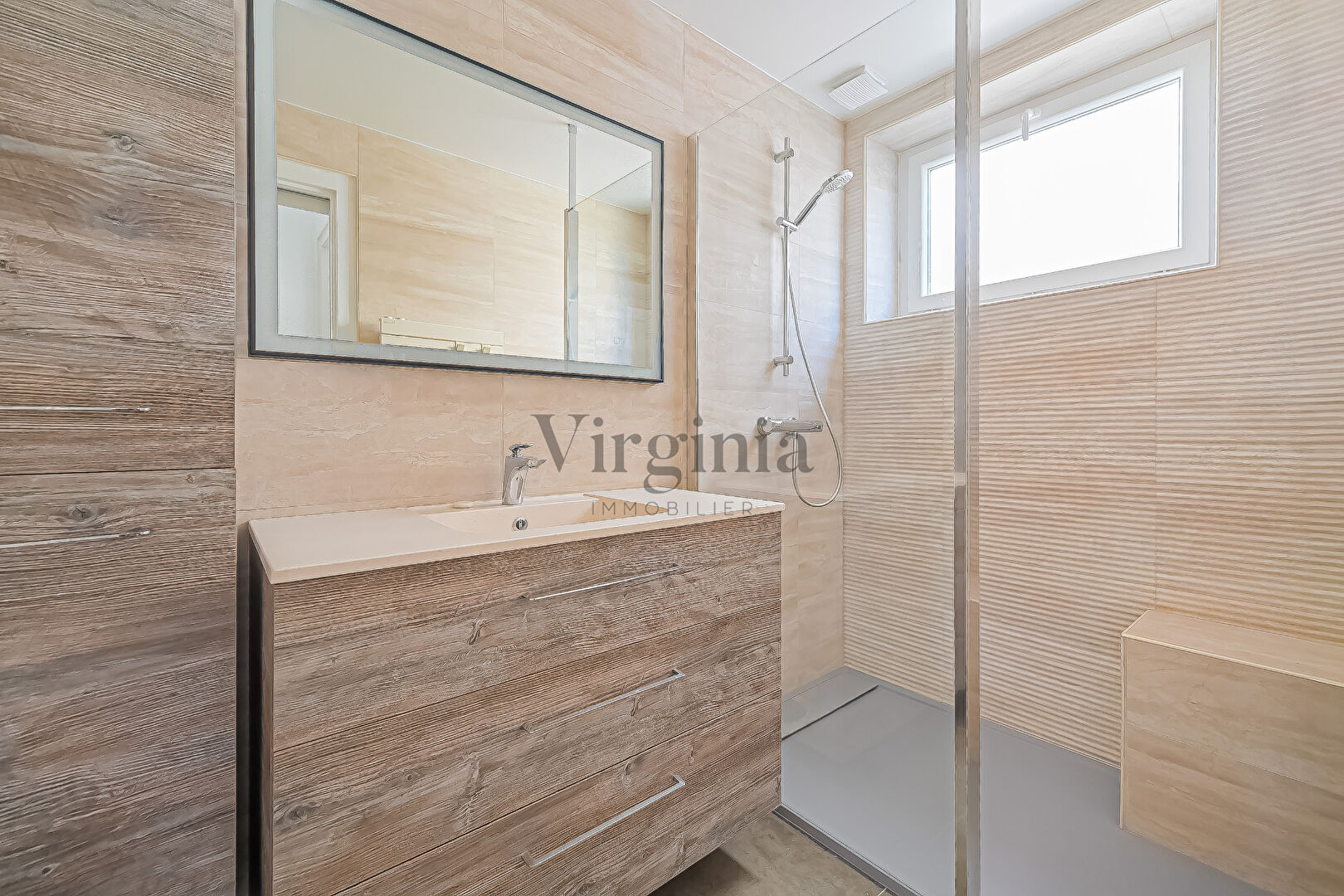 Maison · 8 pièces · 190,4 m² — photo 8 sur 13
