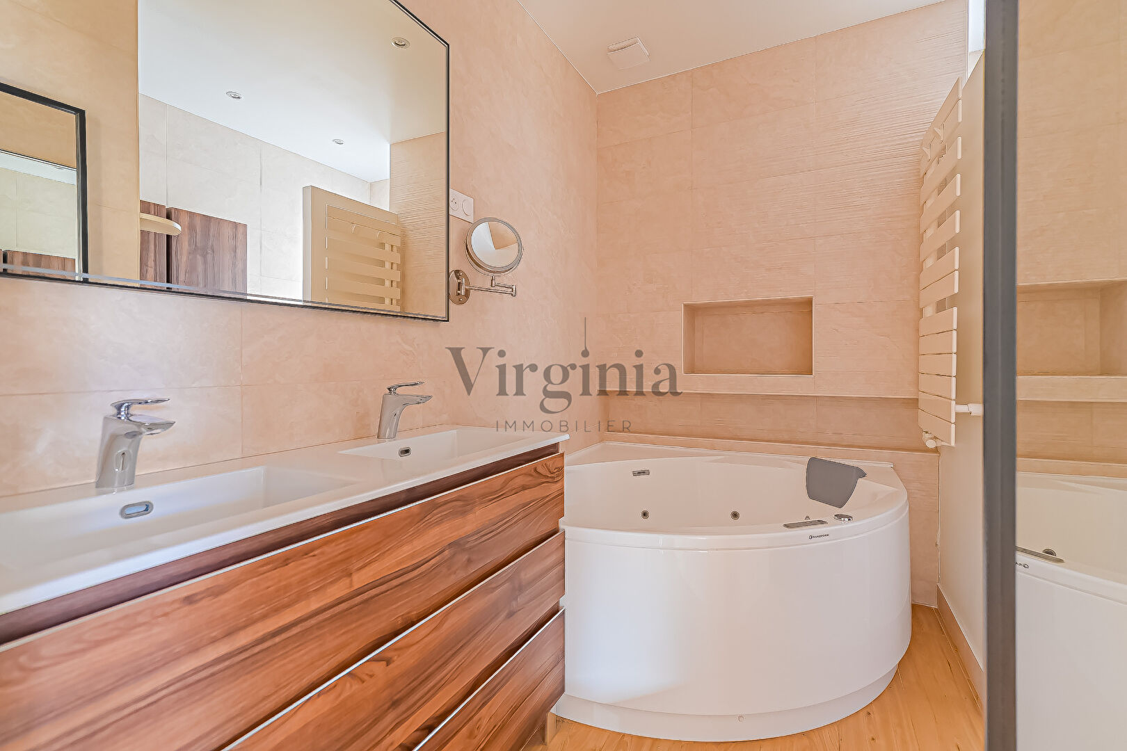 Maison · 8 pièces · 190,4 m² — photo 12 sur 13