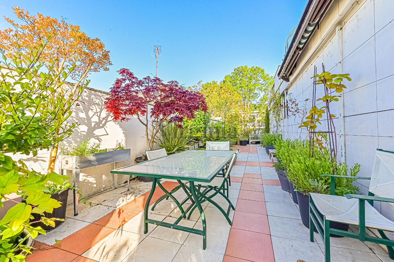 Appartement · 5 pièces · 141 m² — photo 1 sur 12