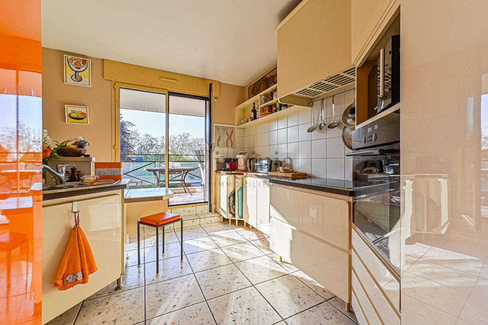 Appartement · 5 pièces · 141 m² — photo 6 sur 12