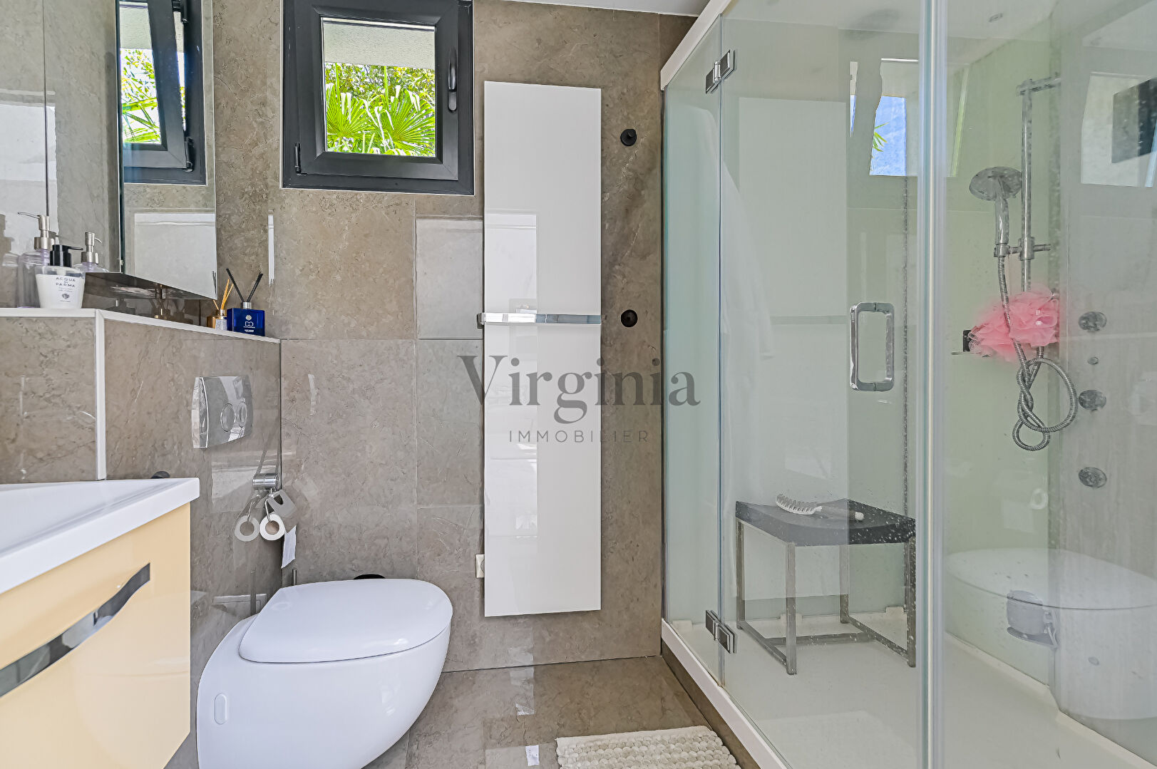 Maison · 8 pièces · 249 m² — photo 11 sur 17