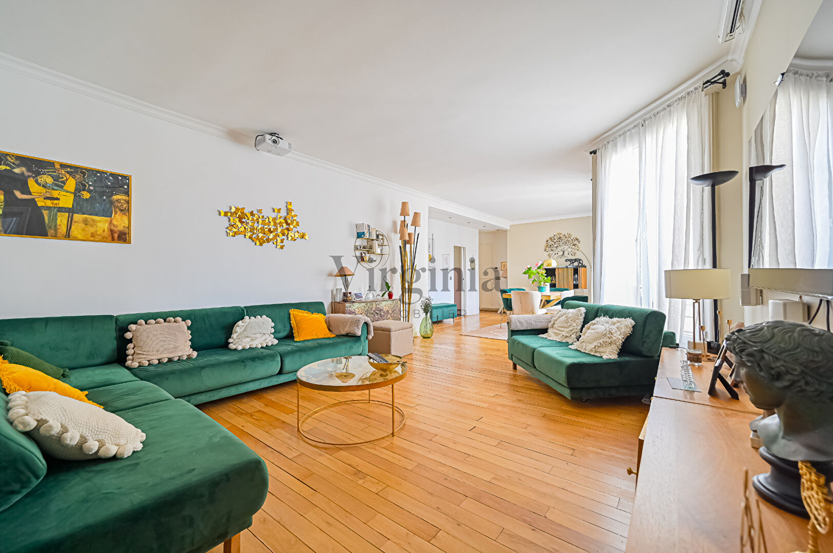 Appartement · 7 pièces · 172,2 m² — photo 2 sur 14