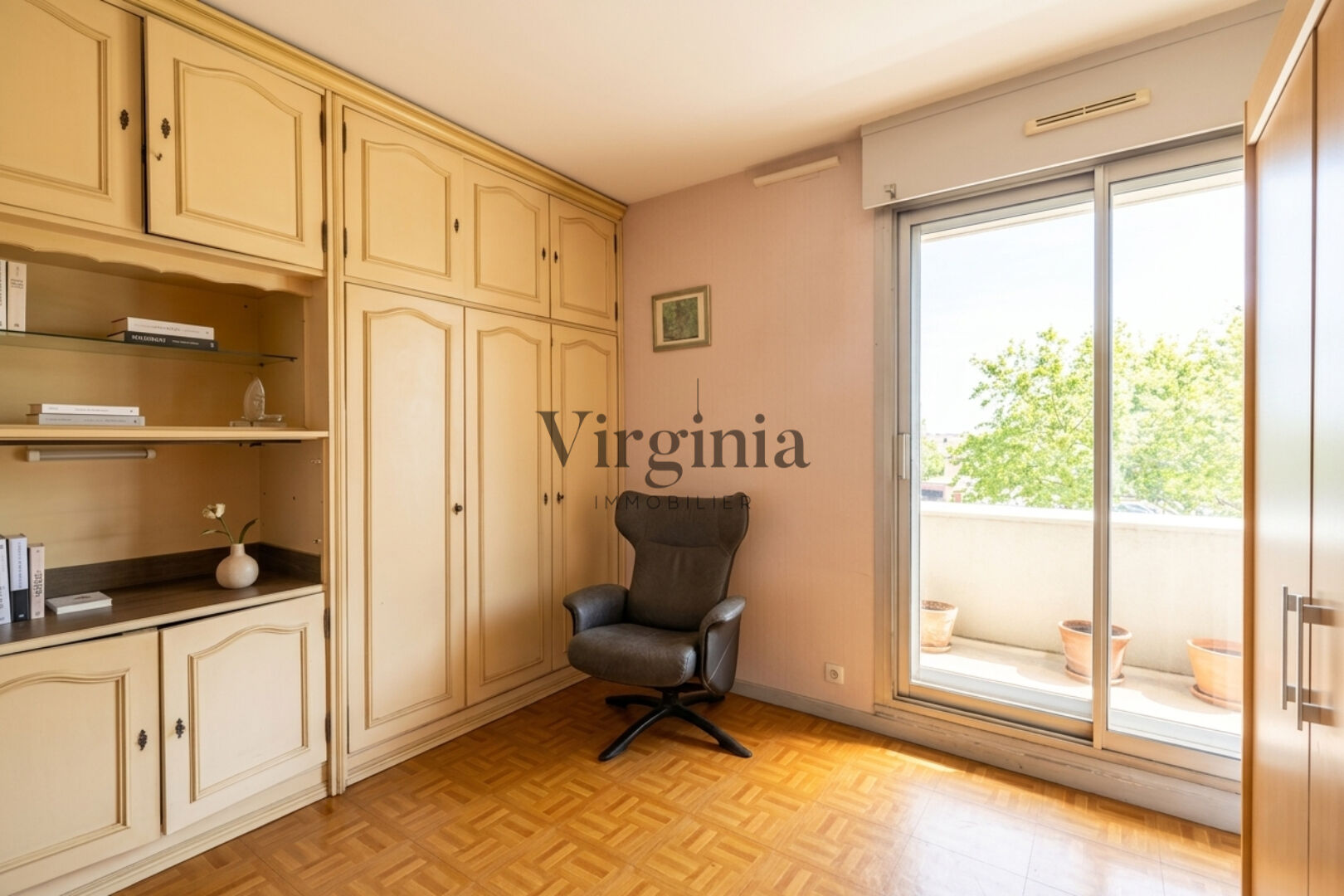Appartement · 4 pièces · 76,4 m² — photo 4 sur 12