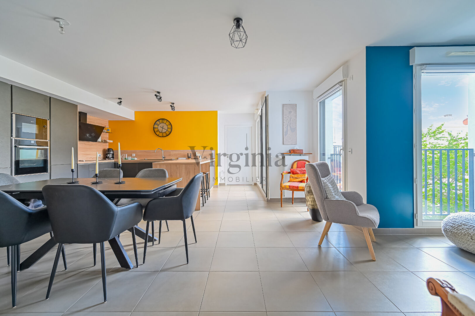Appartement · 4 pièces · 84,7 m² — photo 2 sur 8