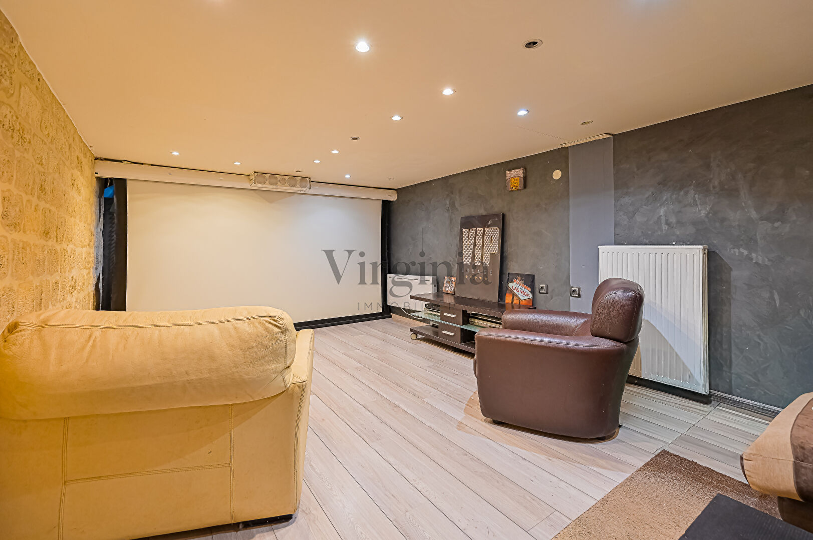Maison · 8 pièces · 170 m² — photo 11 sur 13