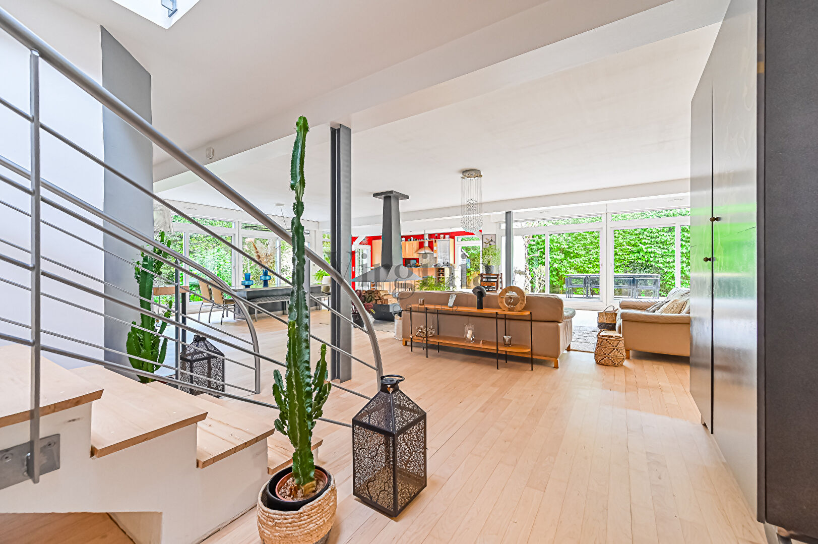 Maison · 8 pièces · 263,4 m² — photo 6 sur 17