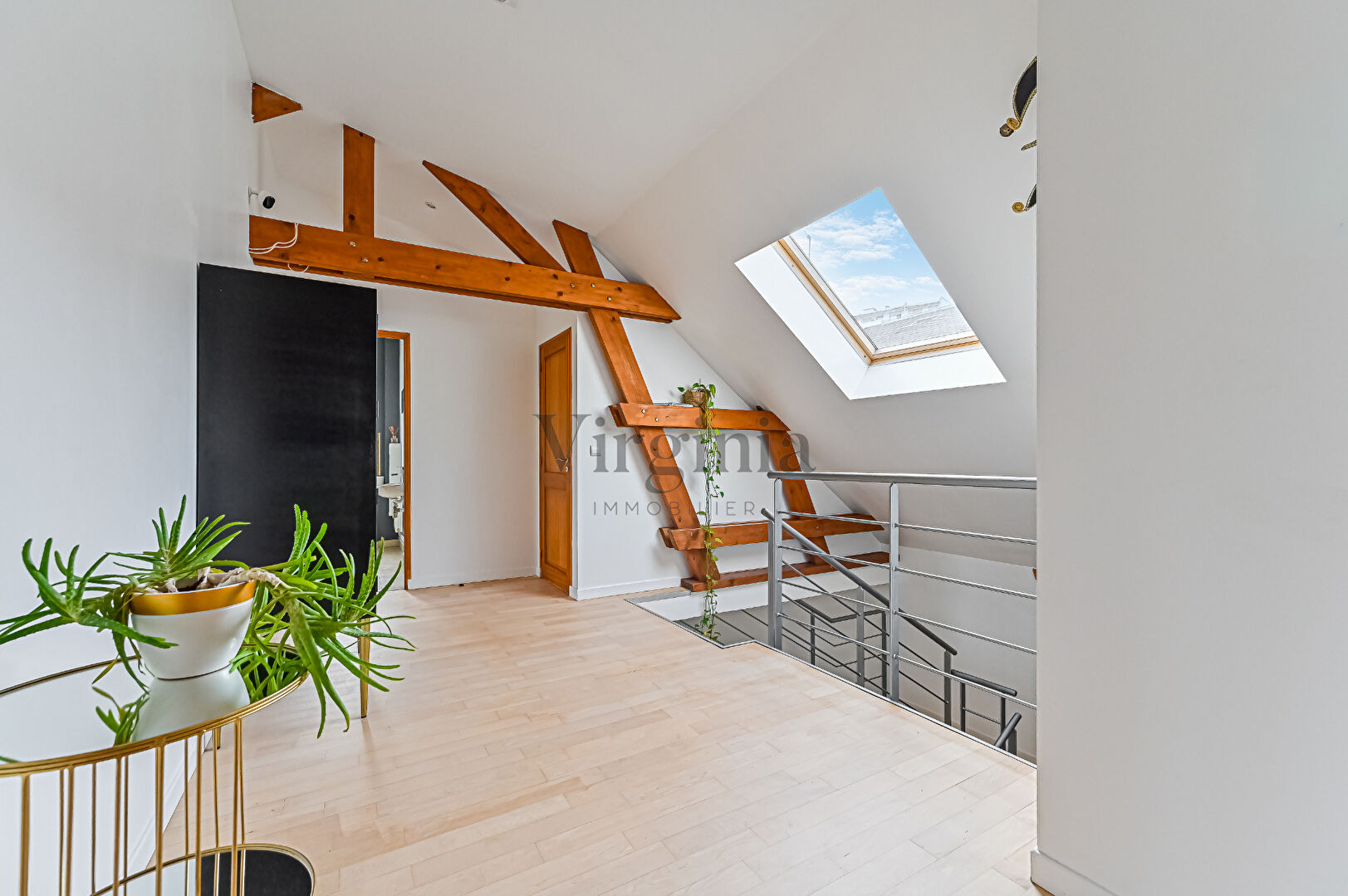 Maison · 8 pièces · 263,4 m² — photo 7 sur 17