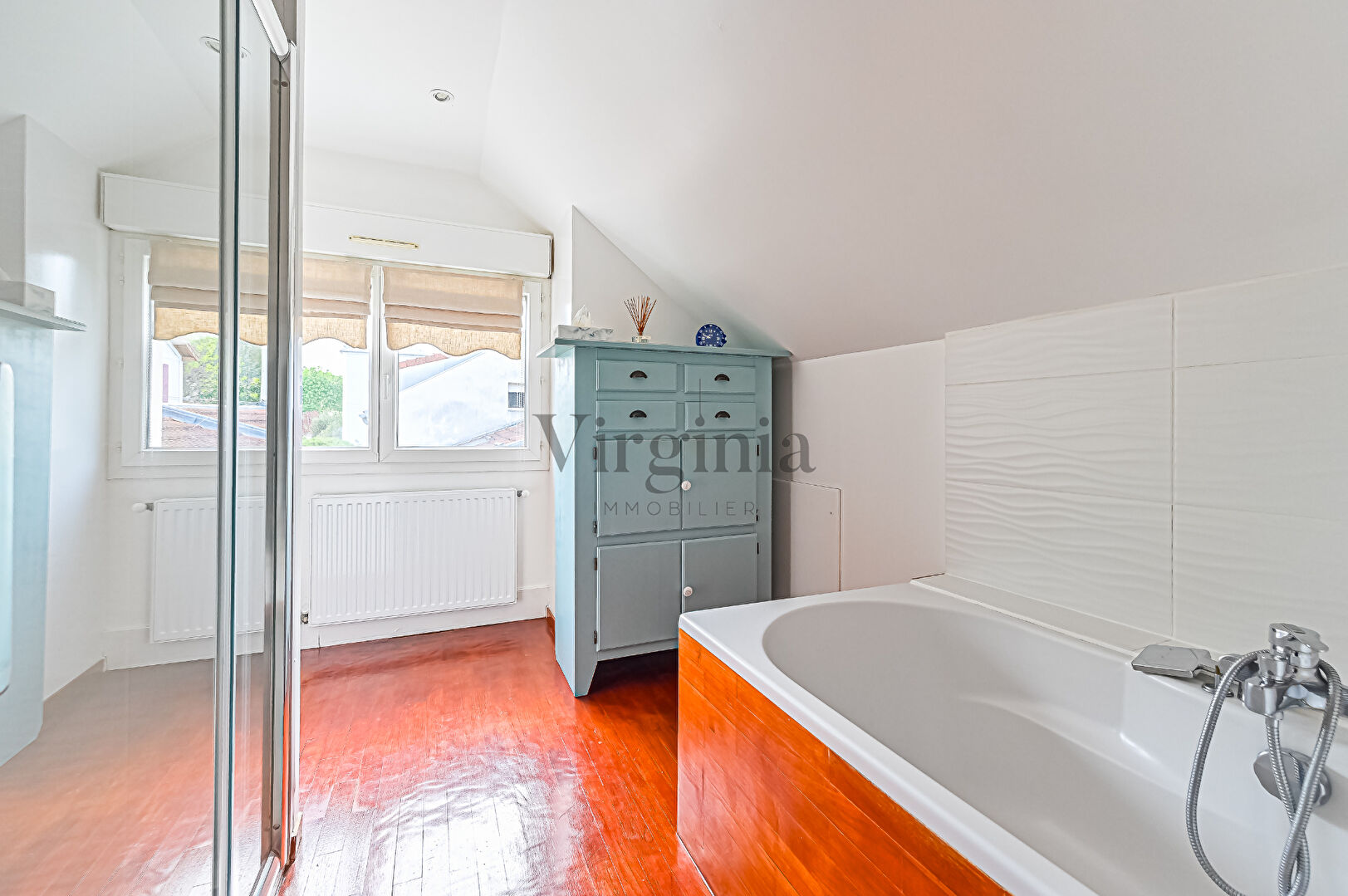 Maison · 8 pièces · 263,4 m² — photo 15 sur 17