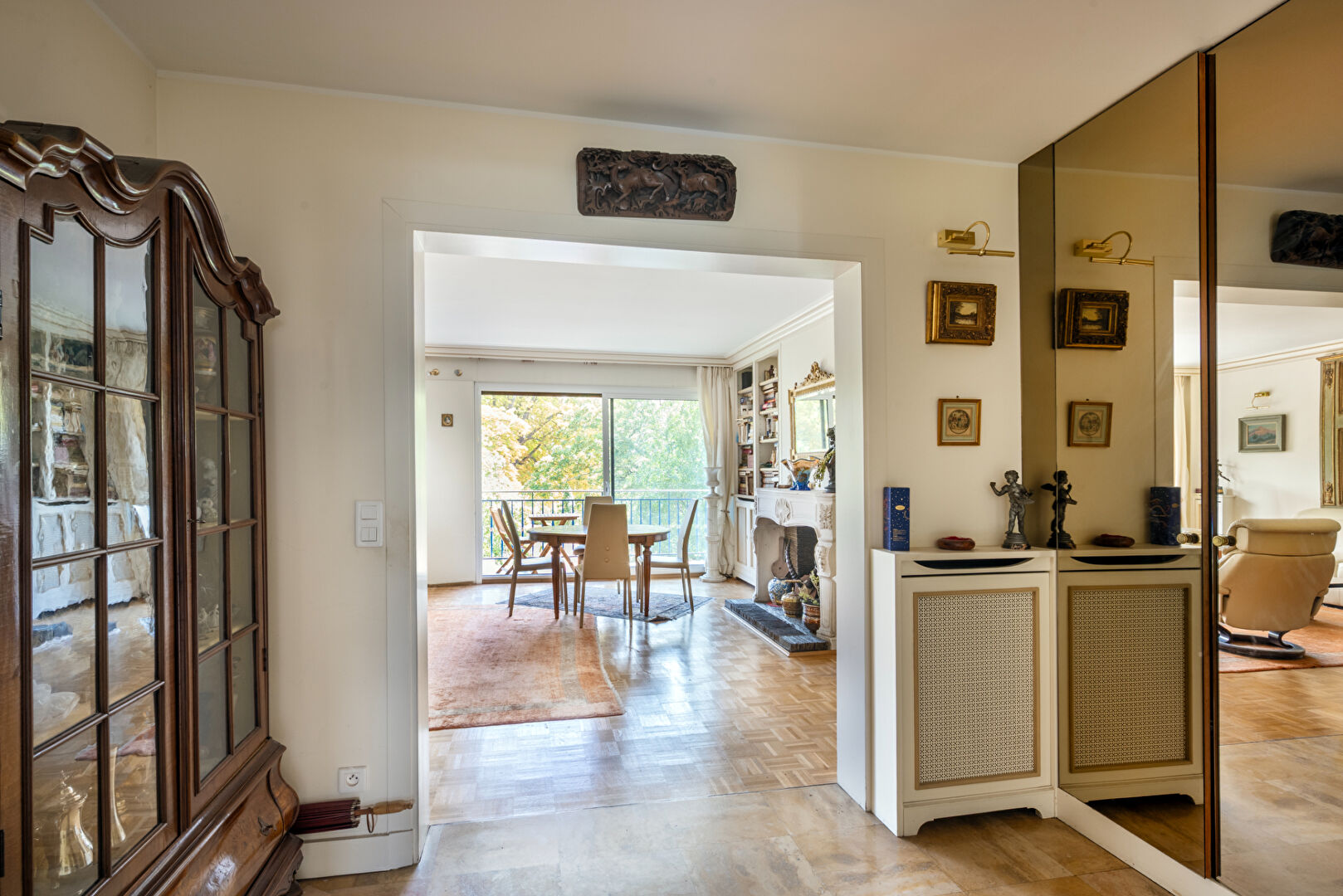 Appartement · 4 pièces · 131,7 m² — photo 4 sur 10