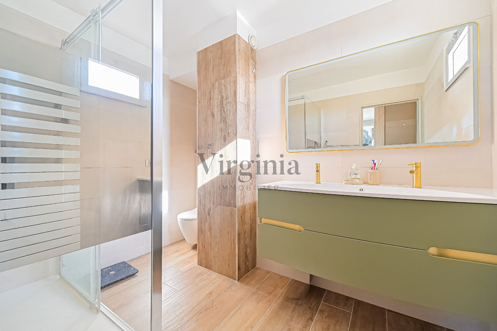 Appartement · 6 pièces · 133 m² — photo 9 sur 14