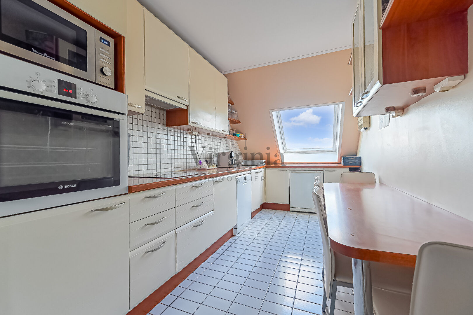 Appartement · 6 pièces · 154 m² — photo 3 sur 10