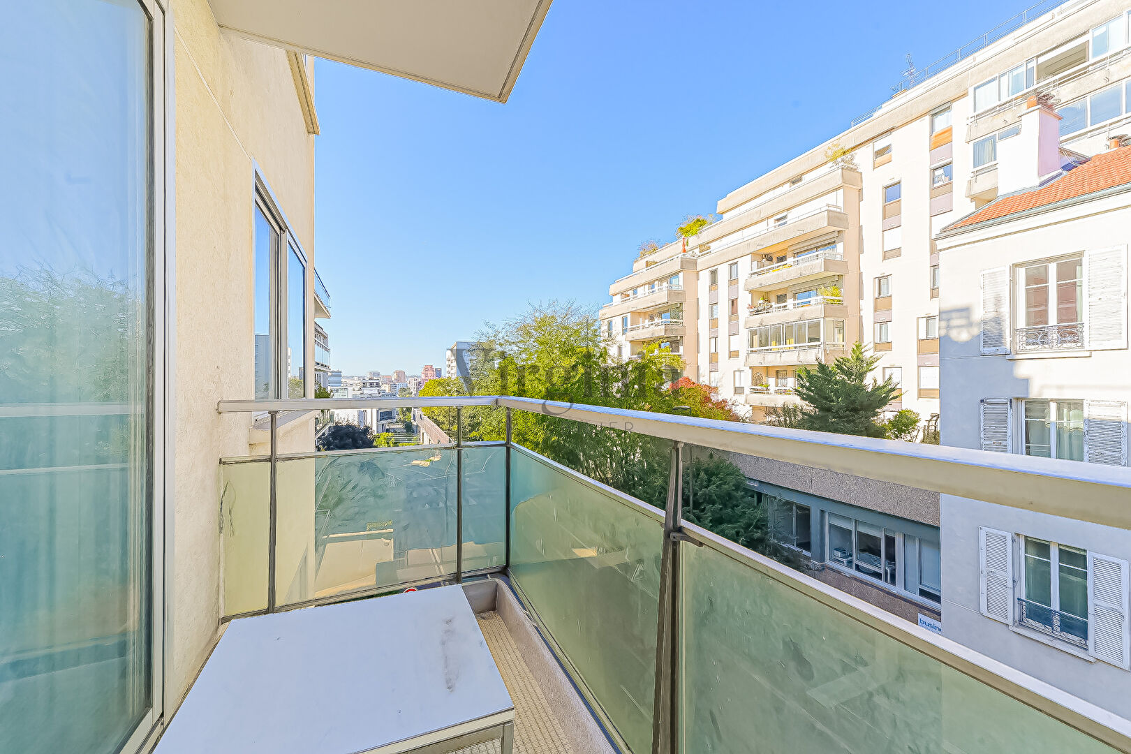 Appartement · 3 pièces · 59,2 m² — photo 1 sur 8