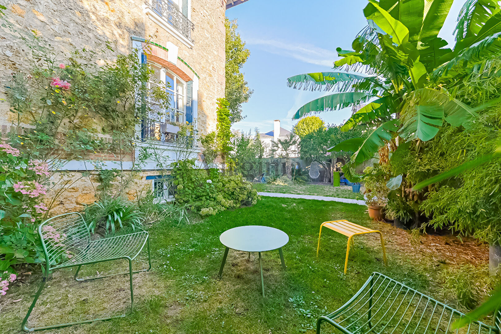 Maison · 7 pièces · 150 m² — photo 2 sur 14