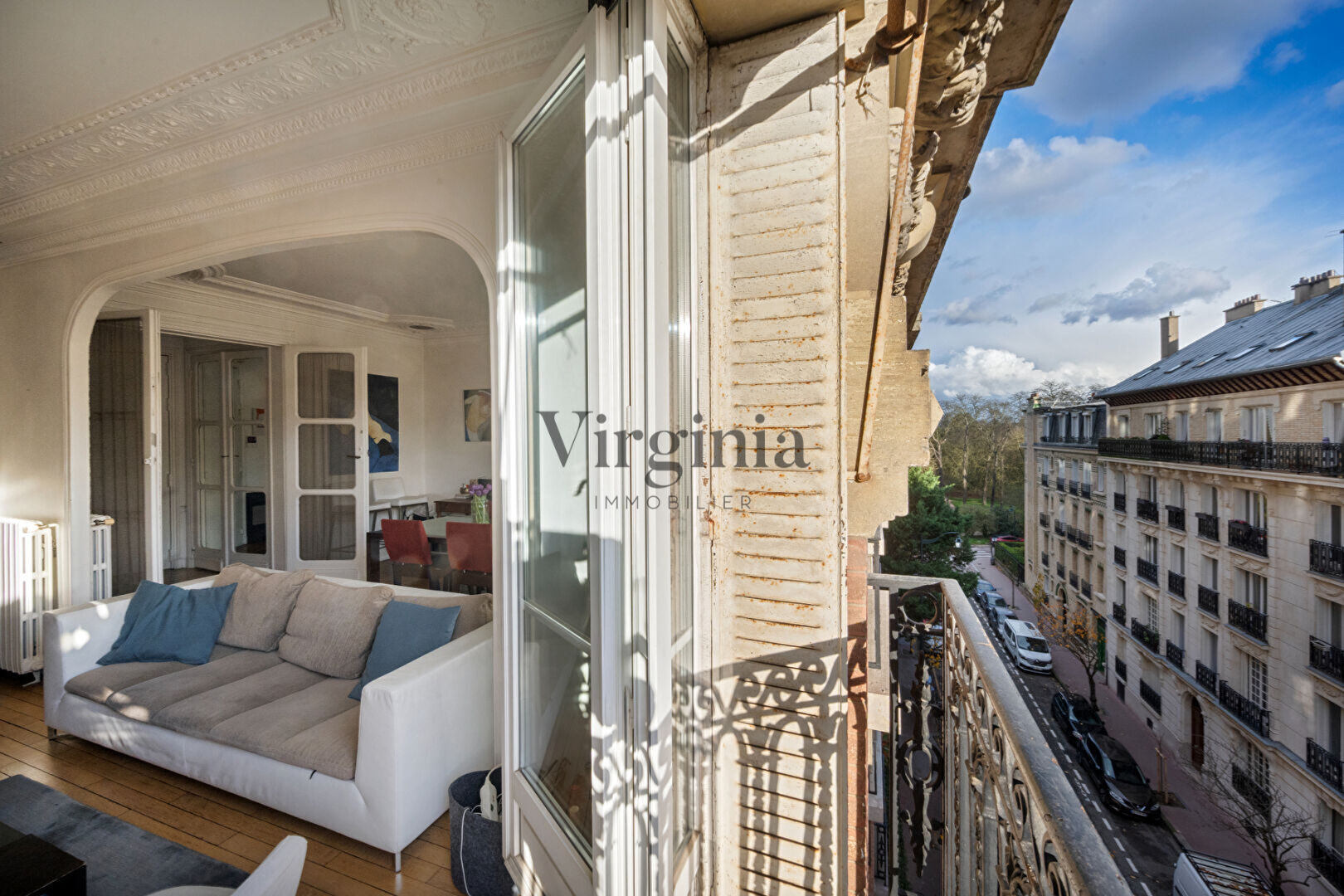 Appartement · 5 pièces · 124,2 m² — photo 2 sur 10