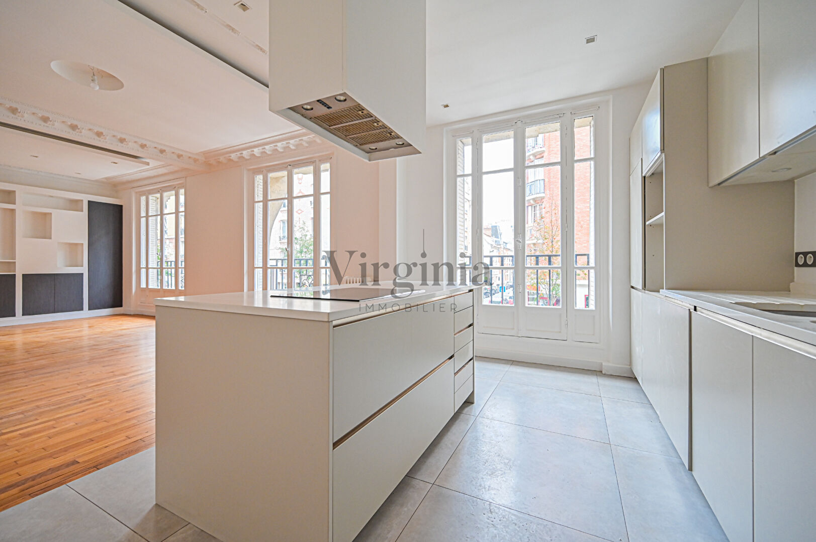 Appartement · 4 pièces · 101,8 m² — photo 3 sur 10