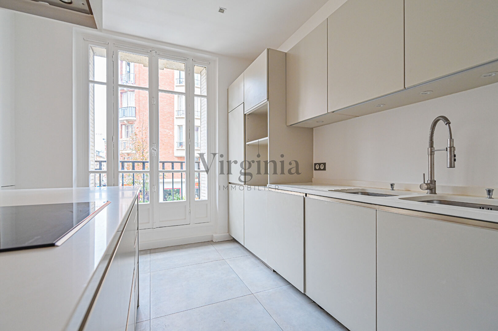 Appartement · 4 pièces · 101,8 m² — photo 4 sur 10