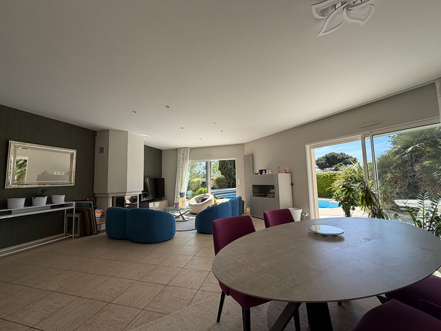 image
LES SABLES D'OLONNE - MAISON PLAIN PIED - 3 CHAMBRES - 157 M² - PISCINE