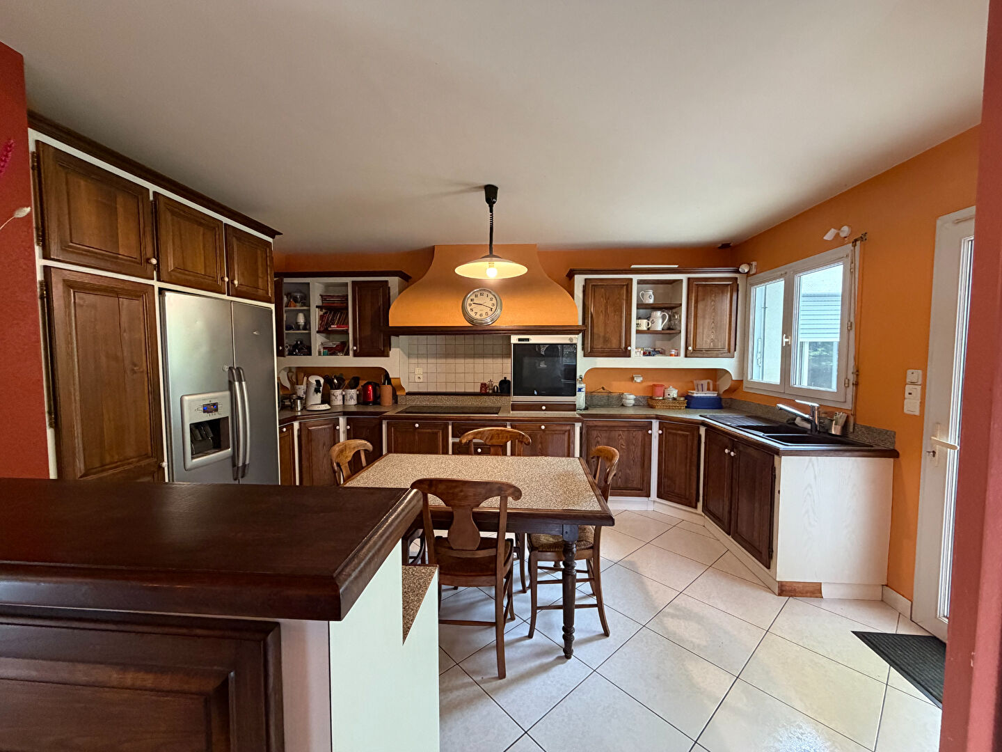 image
LA ROCHE SUR YON - MAISON DE PLAIN PIED - 4 CHAMBRES - 142 M²