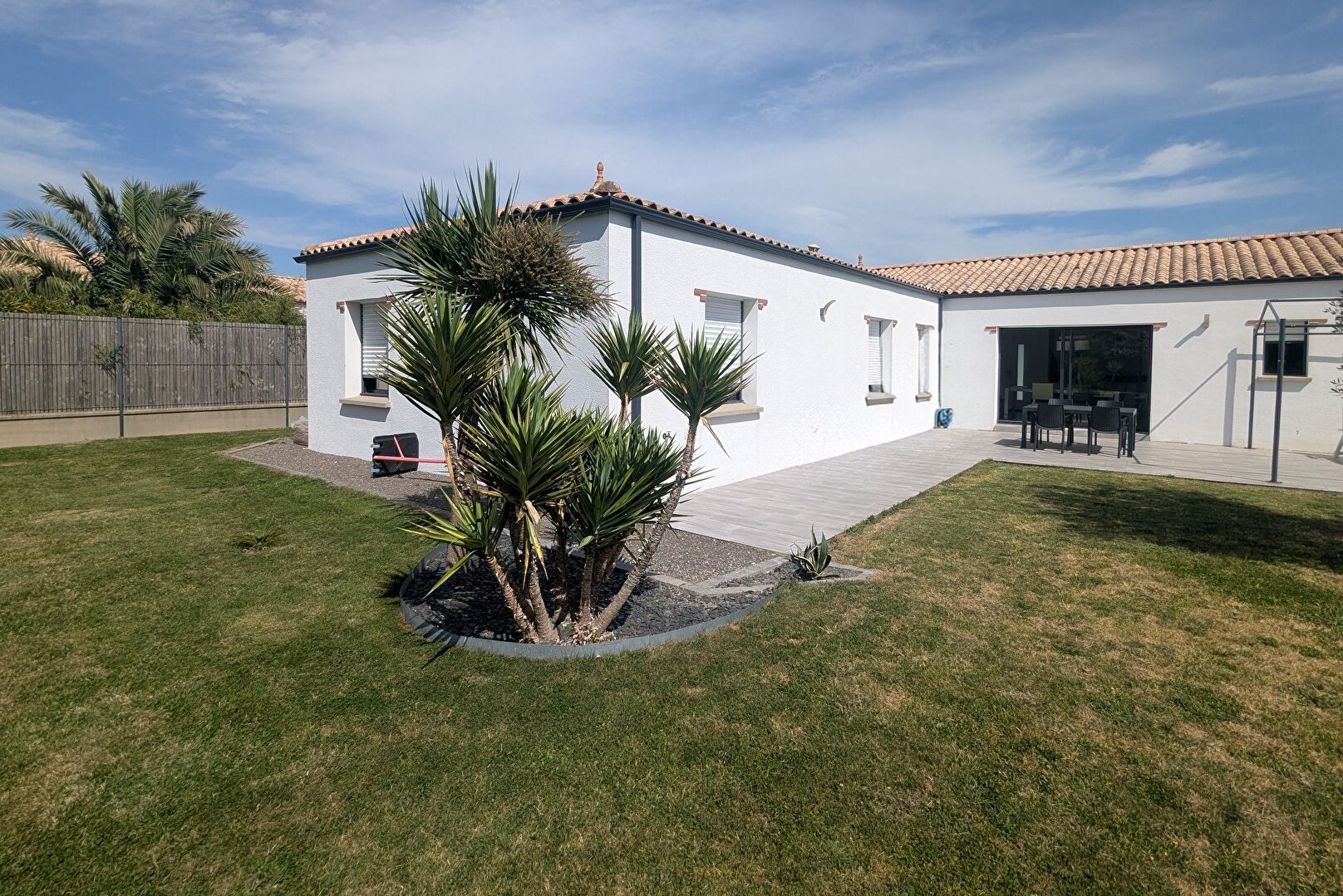 image 
POIROUX - MAISON - 3 CHAMBRES - 133 M²