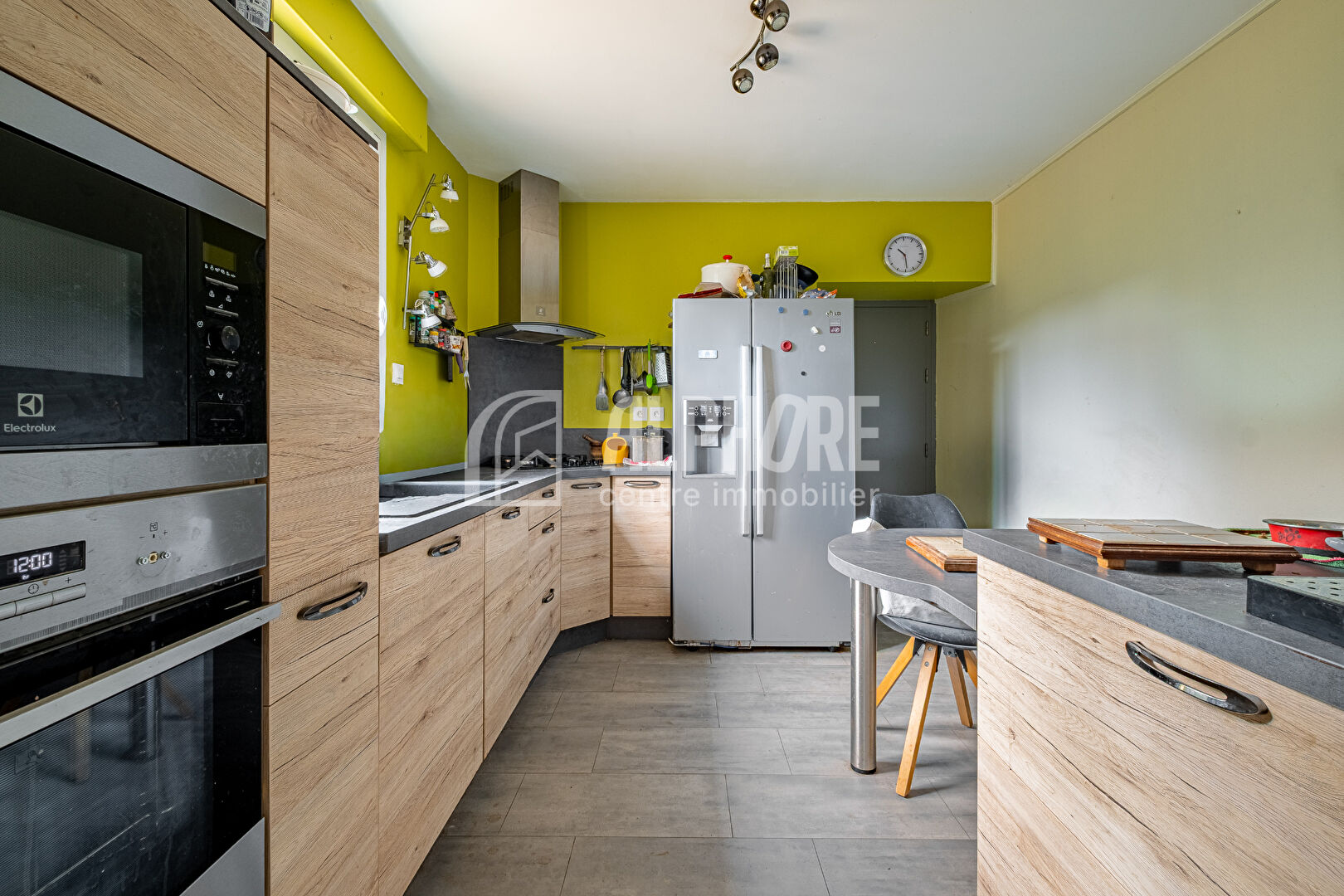 Maison climatisée, 4 chambres, bureau, garage, grenier
