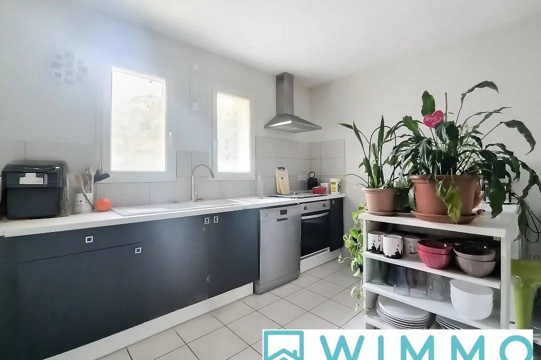 Photo Maison Saint Medard D'Eyrans 4 pièce(s) 98 m2 image 2/6