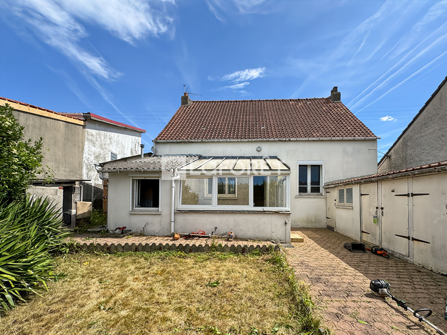 Maison individuelle - jardin - garage