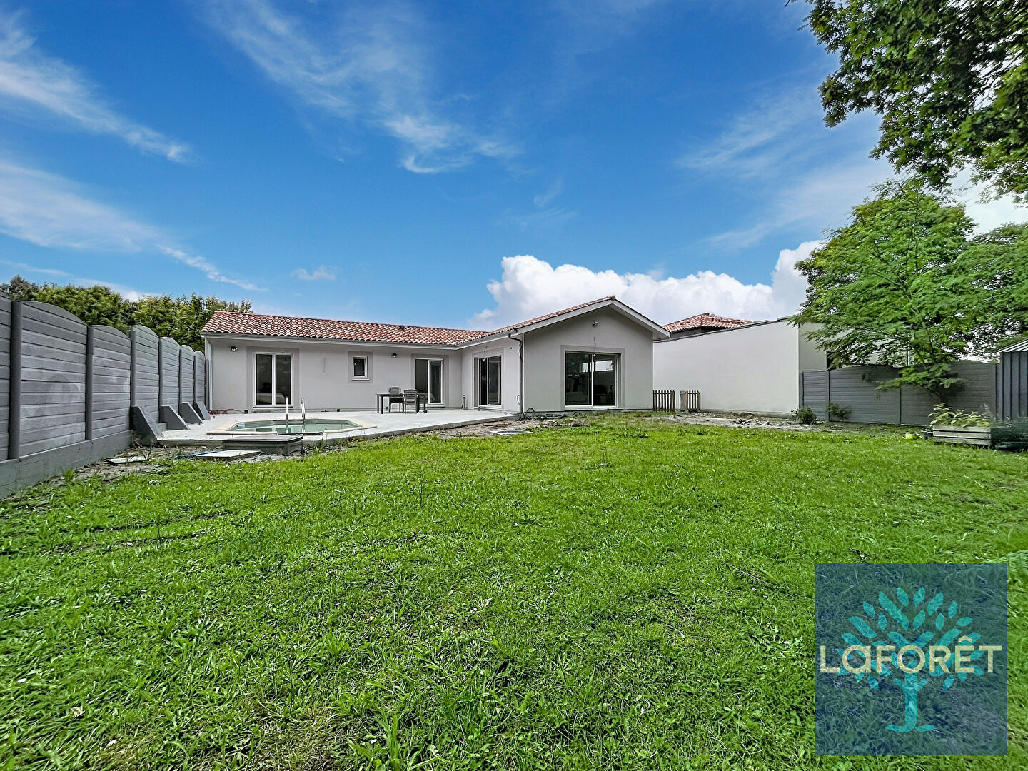 Maison contemporaine de 117 m² sur terrain de 800 m²