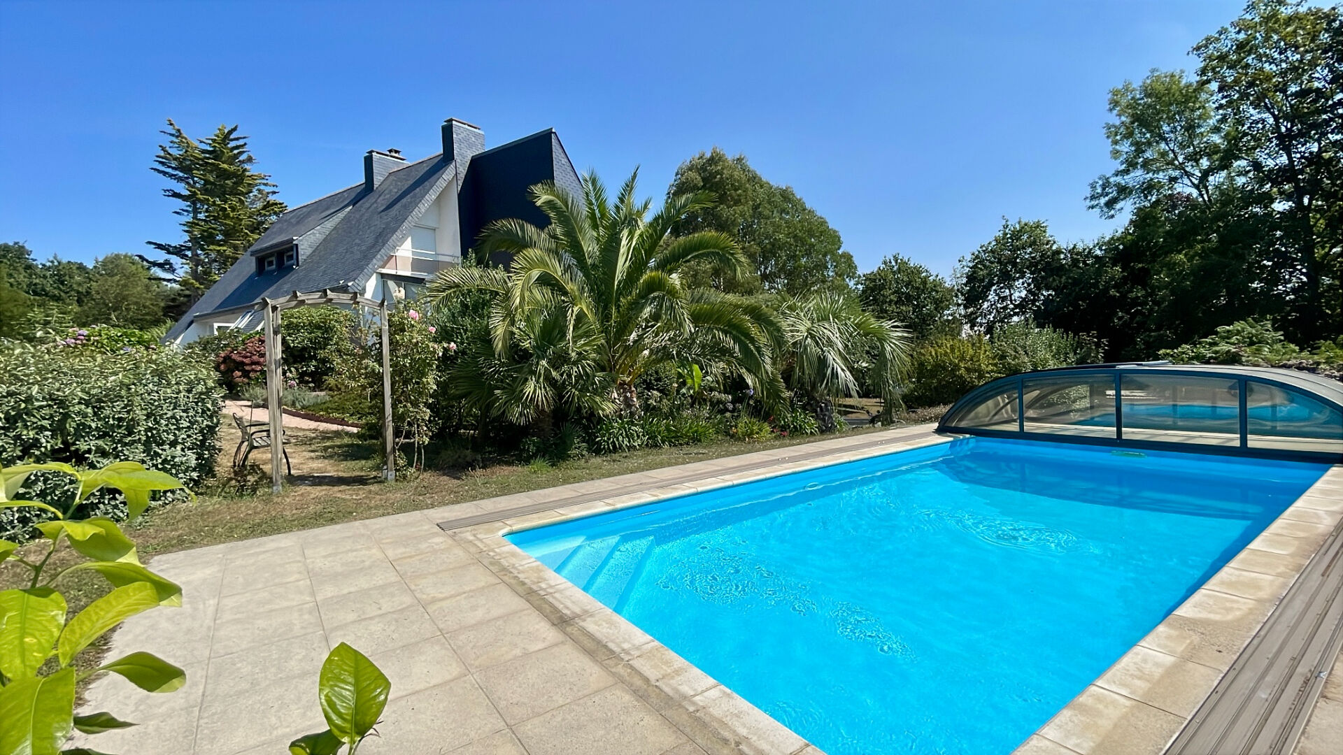 Maison Lannion 6 pièce(s) 165 m2