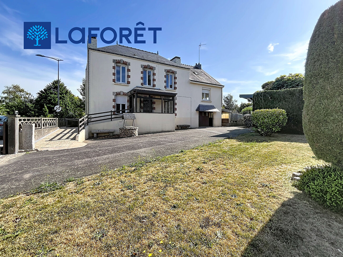 A VENDRE- Maison Saint Gerand Croixanvec 4 pièce(s) 120m²