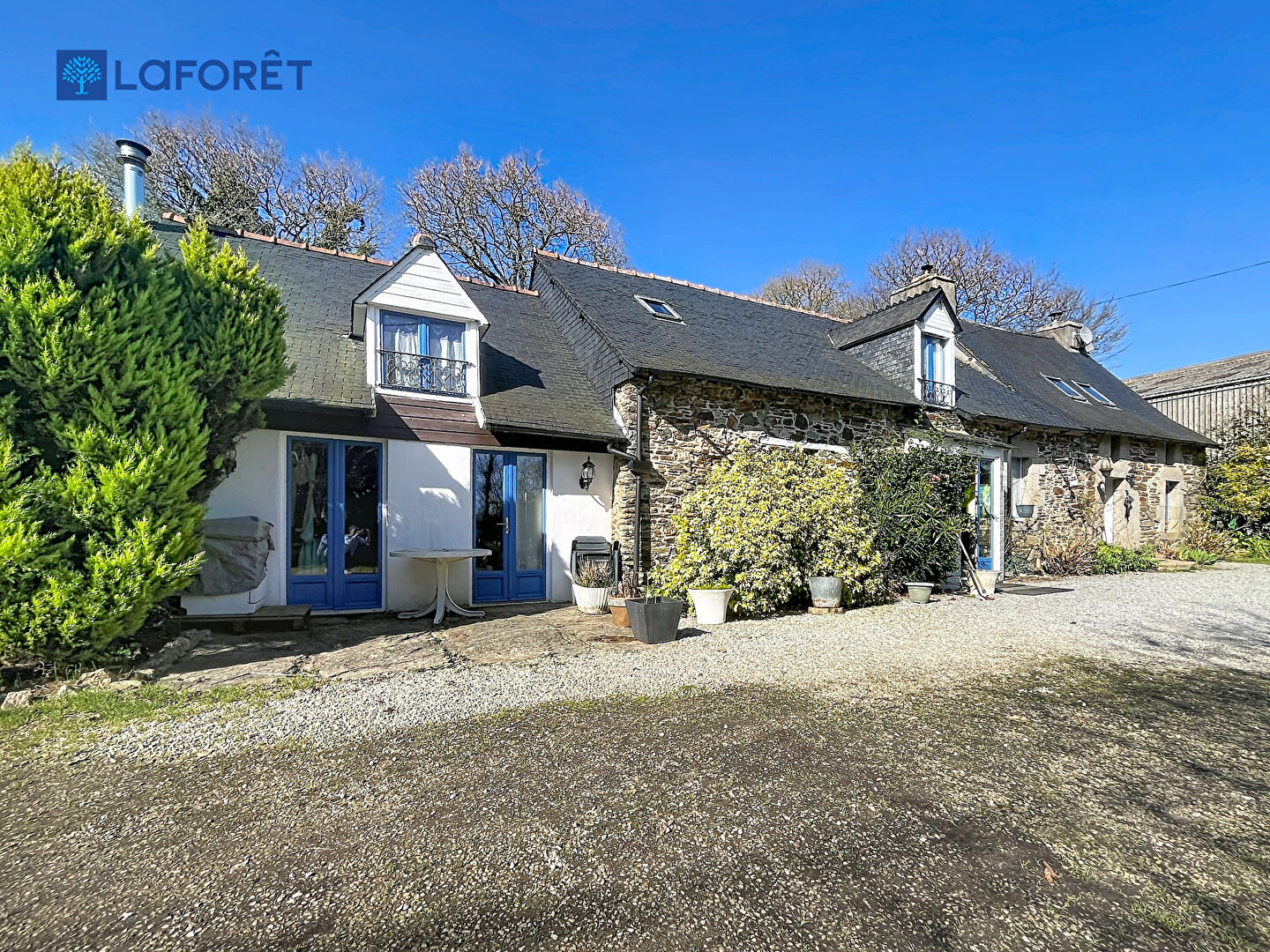 A VENDRE, Guerlédan maison 8 pièces 146 m²