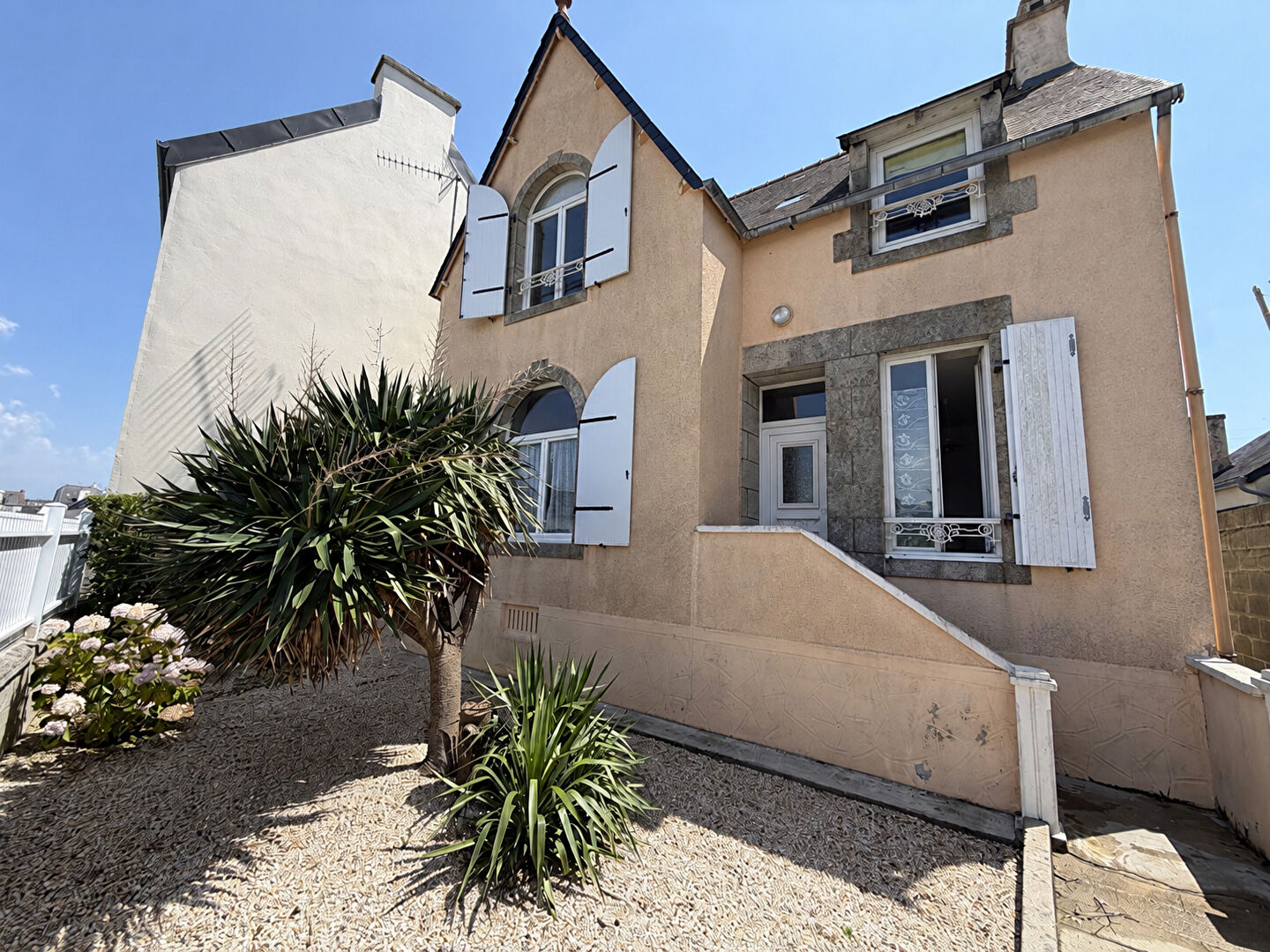 Maison GUILVINEC 4 Pièces 73.68 m²