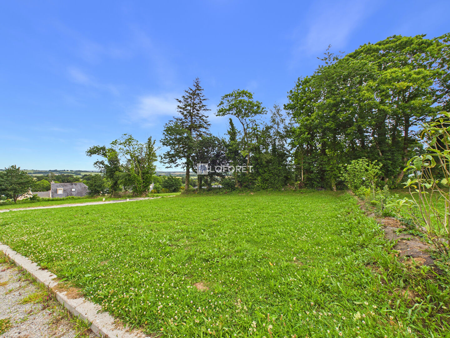 Terrain Saint Thois 718m2