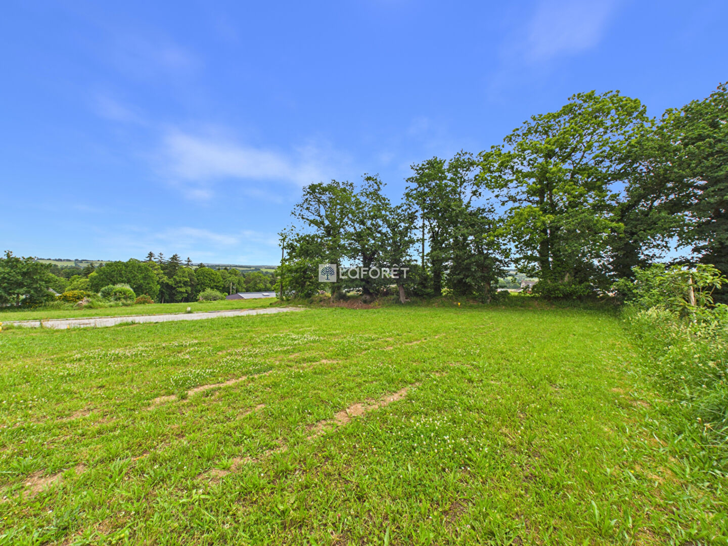 Terrain Saint Thois 614m2