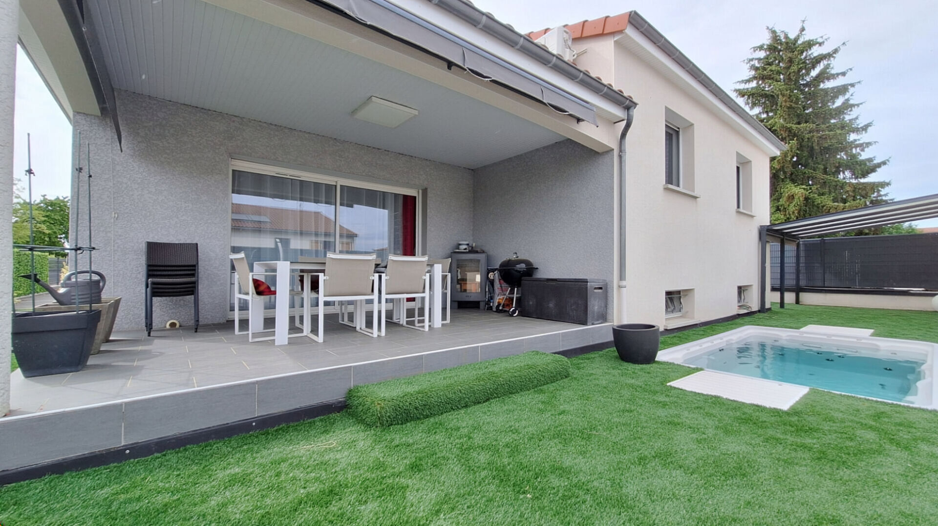 Maison Pont Du Chateau 6 pièce(s) 170 m2