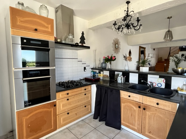 Photo Maison Damazan 7 pièce(s) 190 m2 image 2/6